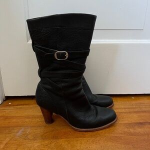 Ugg Size 9 boot